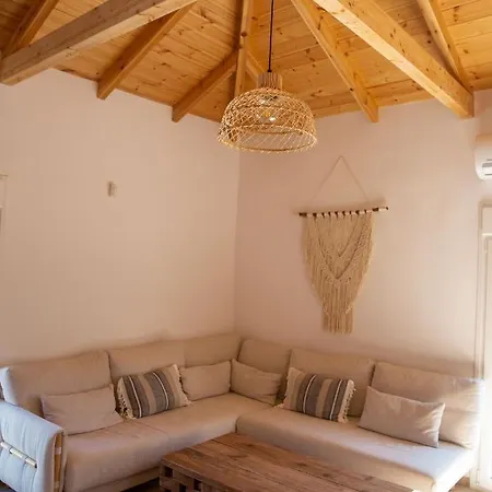 Mani Luxury With Private Pool Villa *