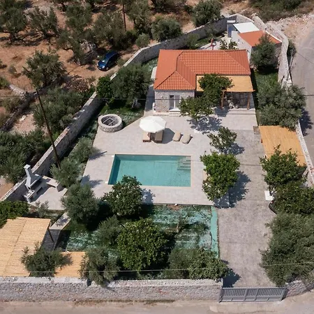 Villa Mani Luxury With Private Pool Khalkia