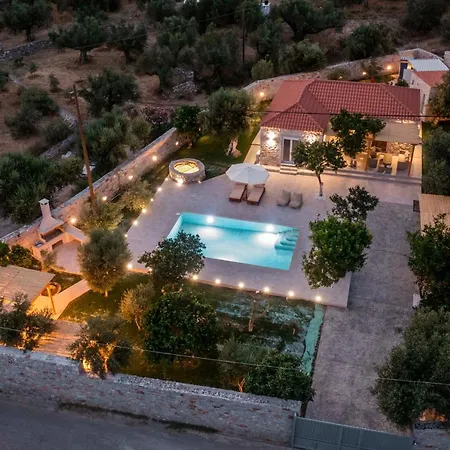 Villa Mani Luxury With Private Pool Khalkia